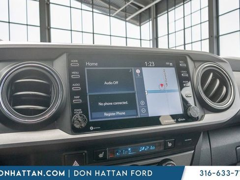 Used 2020 Toyota Tacoma TRD Sport AWD/4WD image 7