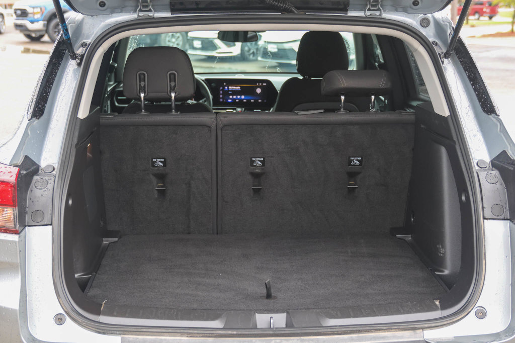Used 2025 Chevrolet TrailBlazer LT AWD/4WD image 8