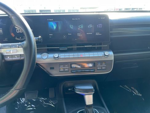 Used 2025 Hyundai Kona SEL image 18