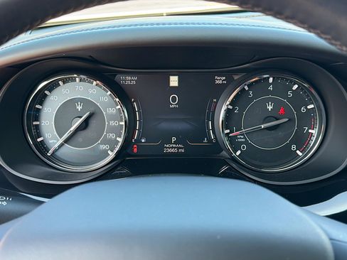 Certified 2022 Maserati Quattroporte GT image 40