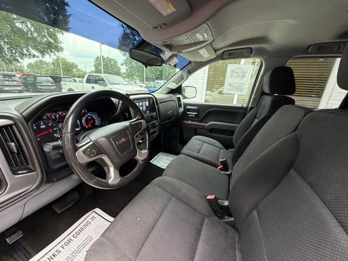 Used 2018 GMC Sierra 1500 SLE w/ SLE Value Package AWD/4WD image 17