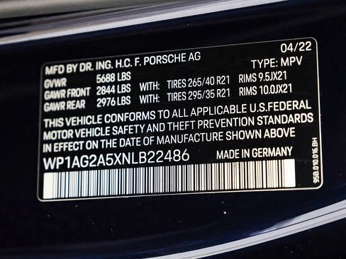 Used 2022 Porsche Macan S AWD/4WD image 55