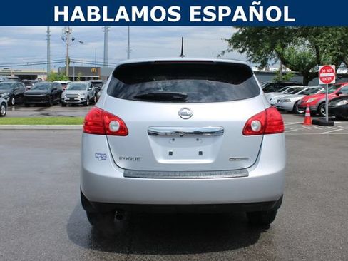 Used 2013 Nissan Rogue S w/ Special Edition Pkg FWD image 4