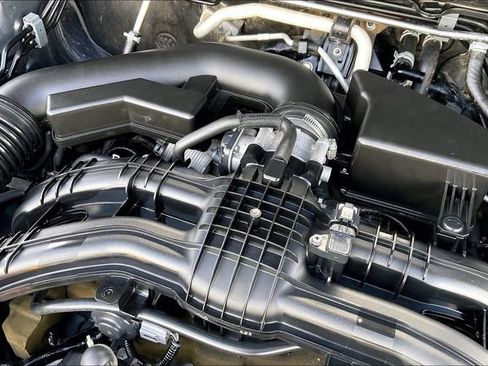 Used 2018 Subaru Crosstrek 2.0i Premium w/ Eyesight System AWD/4WD image 35