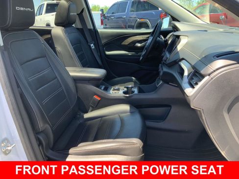 Used 2024 GMC Terrain Denali w/ Denali Premium Package AWD/4WD image 61
