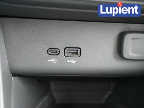 Used 2024 Buick Encore GX Preferred image 26