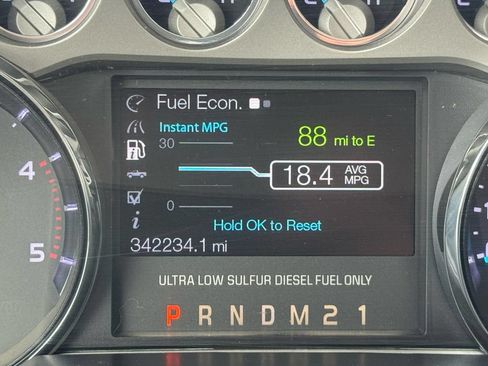 Used 2016 Ford F250 Lariat w/ Lariat Ultimate Package AWD/4WD image 26