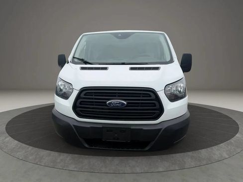 Used 2019 Ford Transit 150 130 Low Roof RWD image 2