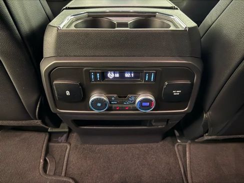Used 2021 Ford Expedition Limited AWD/4WD image 26