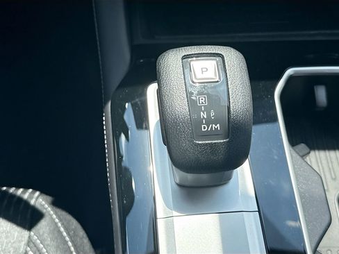 New 2026 Mitsubishi Outlander ES FWD image 17