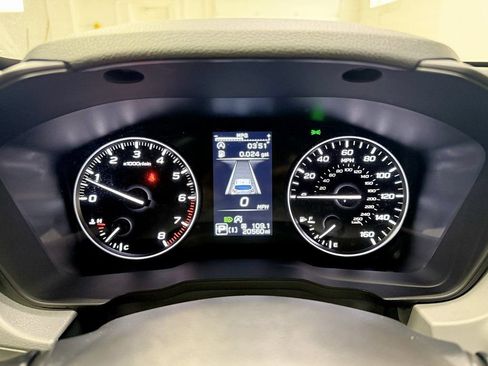 Used 2025 Subaru Crosstrek 2.0i Premium AWD/4WD image 13