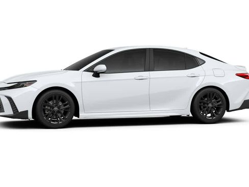 New 2026 Toyota Camry SE image 3