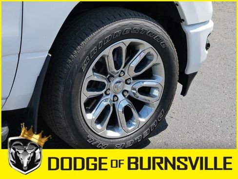 Used 2023 RAM 1500 Laramie AWD/4WD image 12