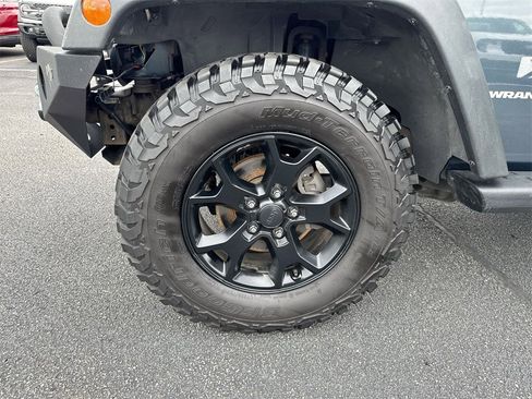 Used 2008 Jeep Wrangler X image 24