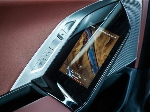 New 2025 BMW 760i xDrive image 21