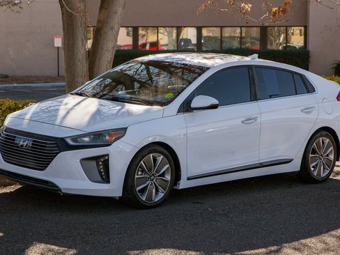 Used 2018 Hyundai Ioniq Limited w/ Limited Ultimate Package 03 image 9