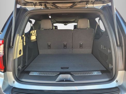 New 2026 GMC Yukon XL Denali w/ Denali Reserve Package image 7