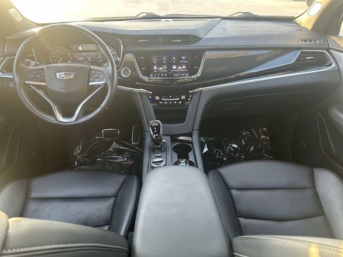 Certified 2024 Cadillac XT6 Sport w/ LPO, Floor Liner Package image 21
