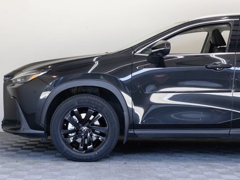 Used 2023 Lexus NX 250 FWD w/ Cold Area Package image 9