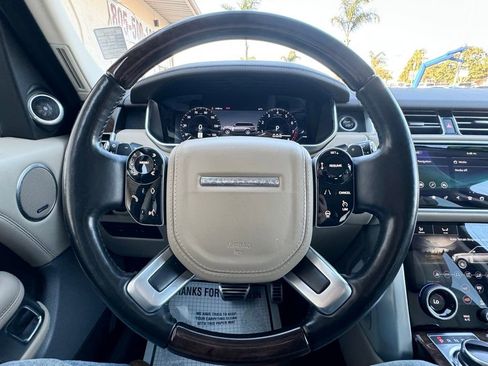Used 2021 Land Rover Range Rover Westminster Edition image 14
