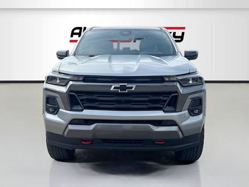 Used 2024 Chevrolet Colorado Z71 w/ Z71 Convenience Package 2 AWD/4WD image 2