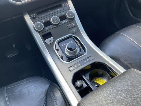 Used 2016 Land Rover Range Rover Evoque SE image 20