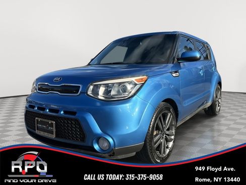 Used 2015 Kia Soul + w/ Audio Package image 1