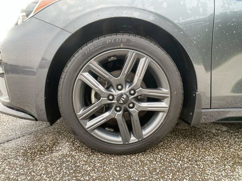 Used 2021 Kia Forte GT-Line FWD image 11