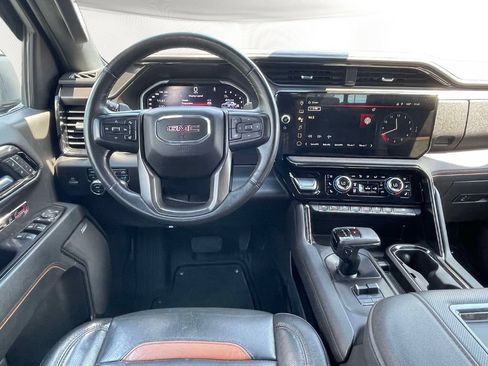 Used 2022 GMC Sierra 1500 AT4 w/ AT4 Premium Package AWD/4WD image 13