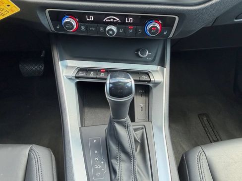 Used 2025 Audi Q3 2.0T Premium AWD/4WD image 11
