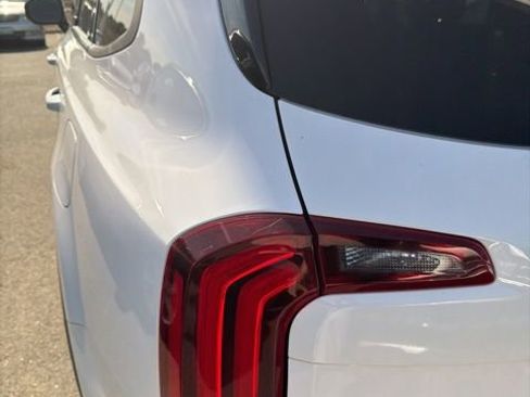 Used 2021 Kia Telluride SX w/ SX Prestige Package AWD/4WD image 8