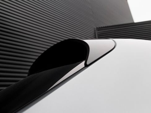 New 2026 Porsche Macan Turbo image 29