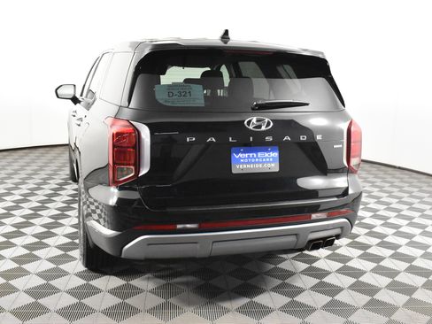 Used 2023 Hyundai Palisade SE image 7