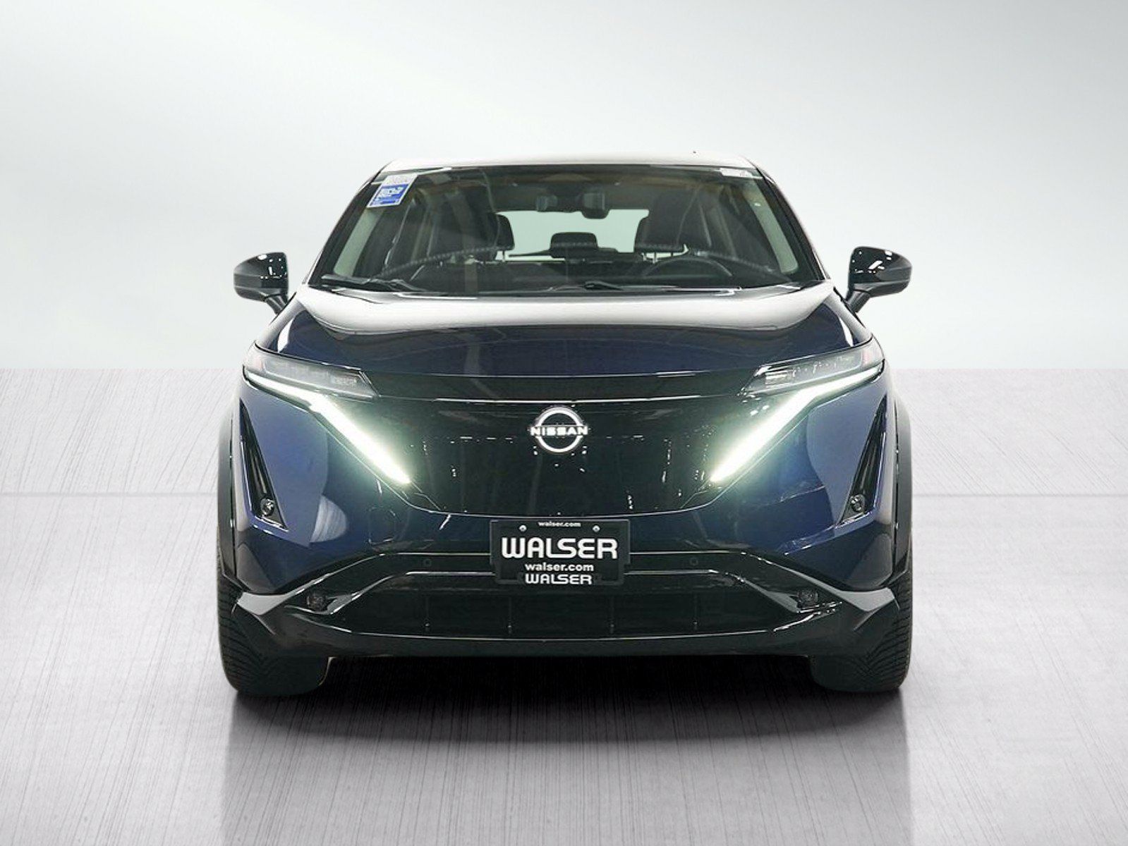Used 2023 Nissan Ariya AWD image 8