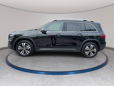 Certified 2026 Mercedes-Benz GLB 250 4MATIC image 8