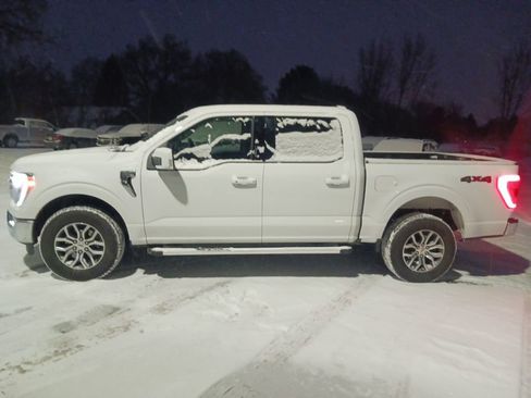 Certified 2022 Ford F150 Lariat w/ Equipment Group 501A Mid image 6