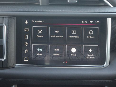 Used 2024 GMC Yukon Denali w/ Advanced Technology Package AWD/4WD image 16