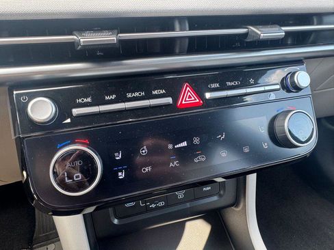 New 2026 Hyundai Tucson Limited AWD/4WD image 23