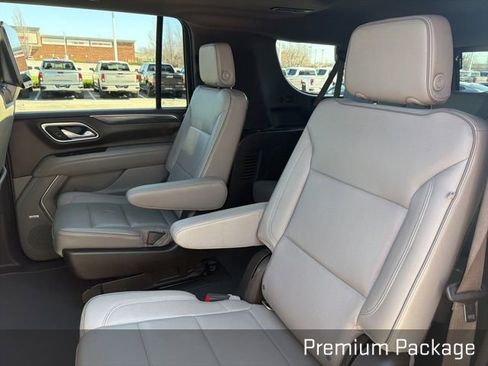 Used 2021 GMC Yukon XL SLT image 22