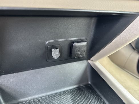 Used 2012 Honda Civic LX image 13