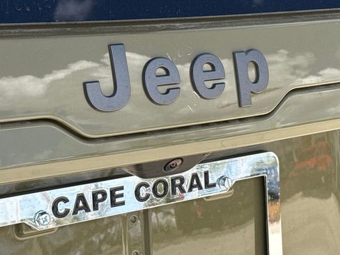 New 2026 Jeep Cherokee Limited image 38