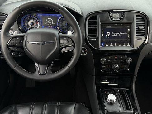 Used 2023 Chrysler 300 S image 11