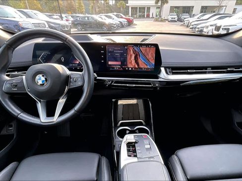 Certified 2024 BMW X1 xDrive28i image 16