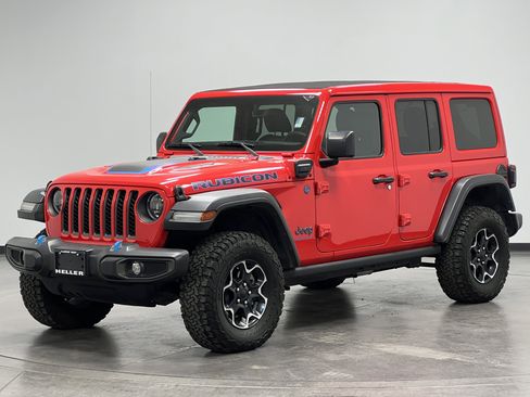 Used 2023 Jeep Wrangler Unlimited Rubicon 4xe w/ Safety Group image 4