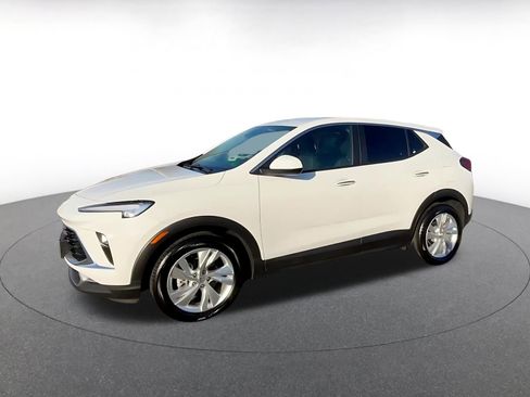 Used 2025 Buick Encore GX Preferred image 8