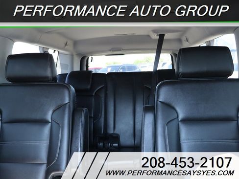 Used 2016 GMC Yukon XL Denali w/ Open Road Package AWD/4WD image 19