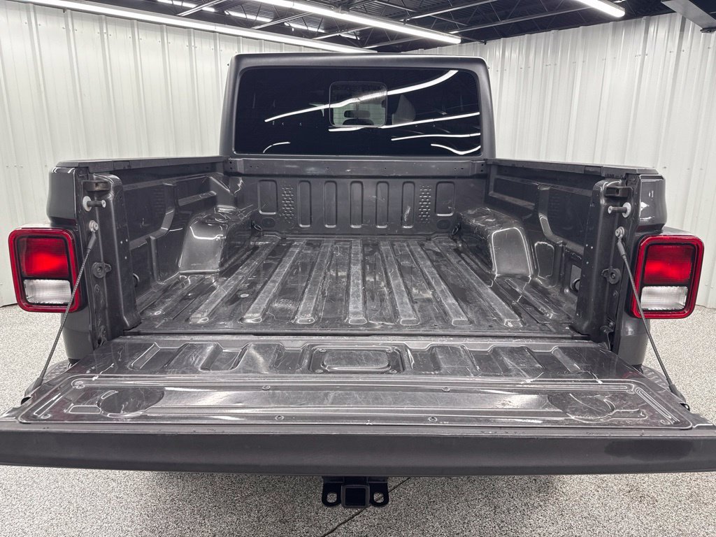 Used 2021 Jeep Gladiator Sport AWD/4WD image 10