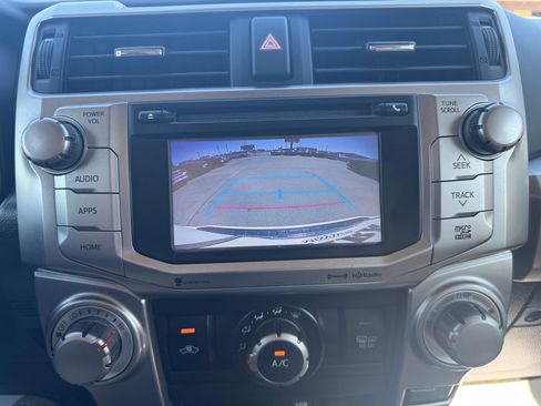 Used 2019 Toyota 4Runner SR5 Premium image 17