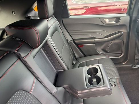 Used 2026 Ford Escape ST-Line w/ Tech Pack #1 image 39