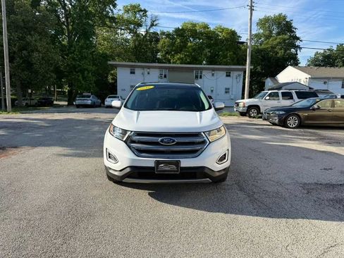 Used 2016 Ford Edge SEL w/ Equipment Group 201A AWD/4WD image 2